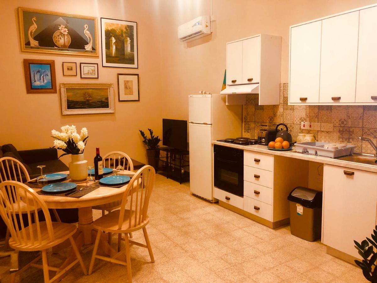 Apartament Karavella Vintage Pafos